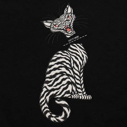 MAISON SHAKE JUNZI / CAT CUT HERE L/S TEE - BLACK