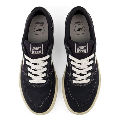 New Balance Numeric(ニューバランス)の定番のチームフェイバリットスケートシューズ「UN272 WAT」の上面から撮影した商品写真