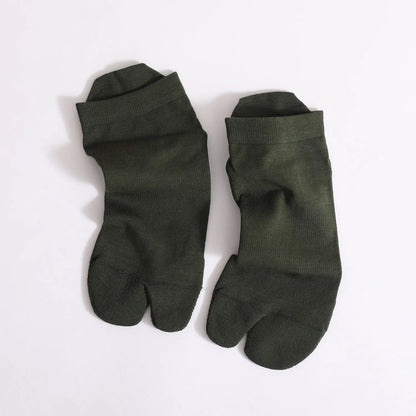 NODAL（ノーダル）のCOTTONとCORDURAナイロンの混紡ソックス「CORDURA 60/40 ANKLE SOCKS」のGREENカラーのイメージ写真