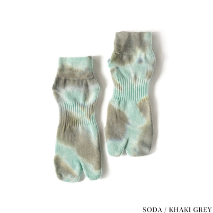 NODAL / TIE DYE ANCLE SOCKS