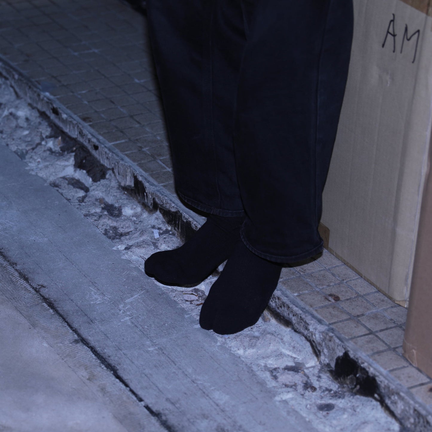 NODAL LOGO SOCKS - BLACK/WHITE