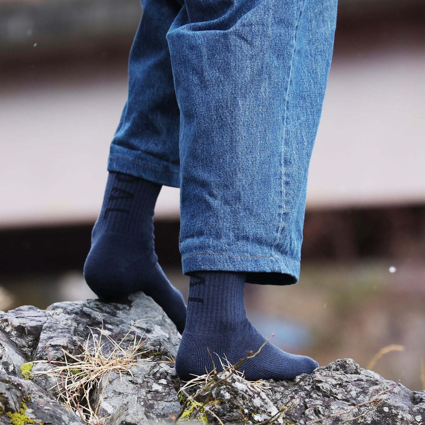 NODAL LOGO SOCKS - NAVY/BLACK