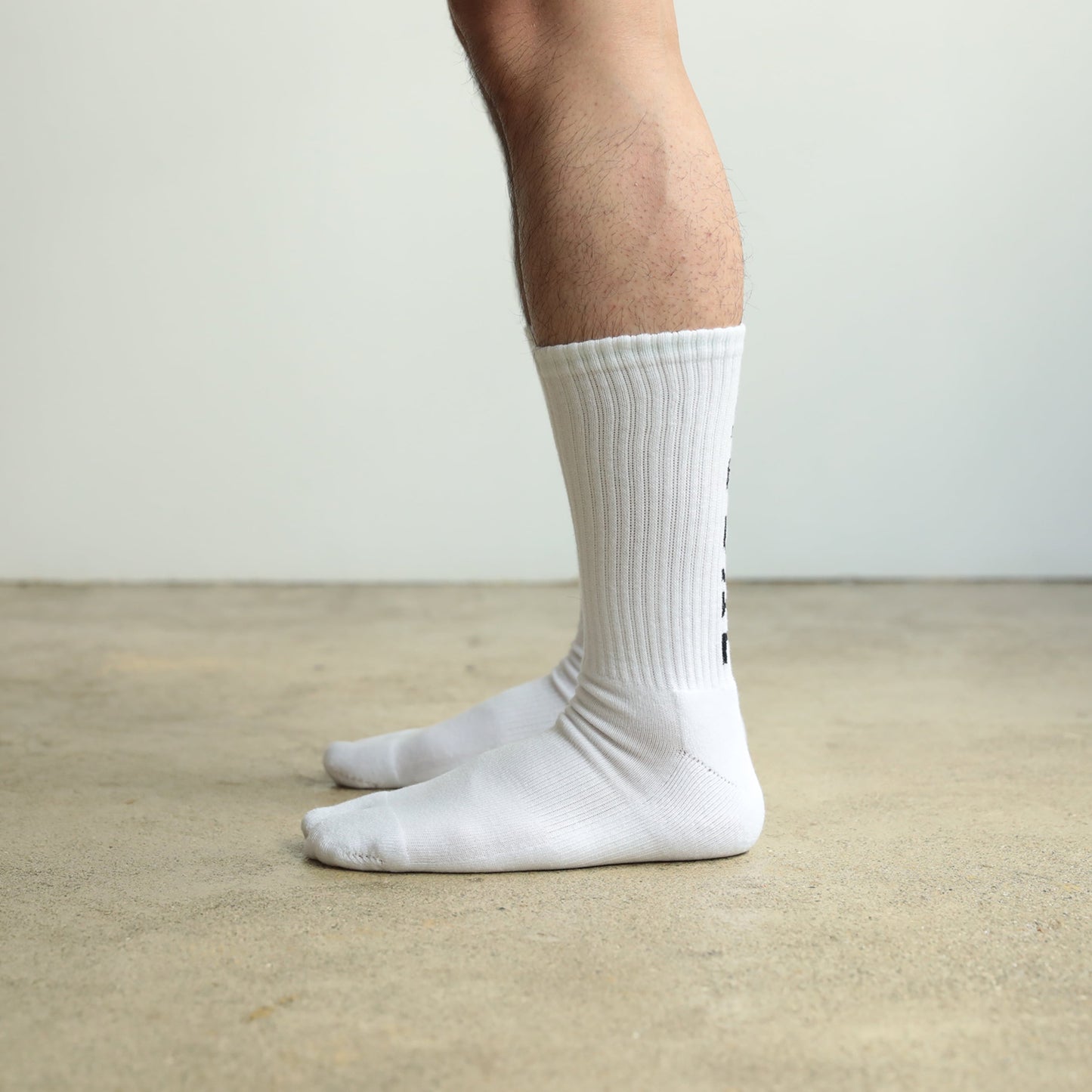 NODAL LOGO SOCKS - WHITE/BLACK
