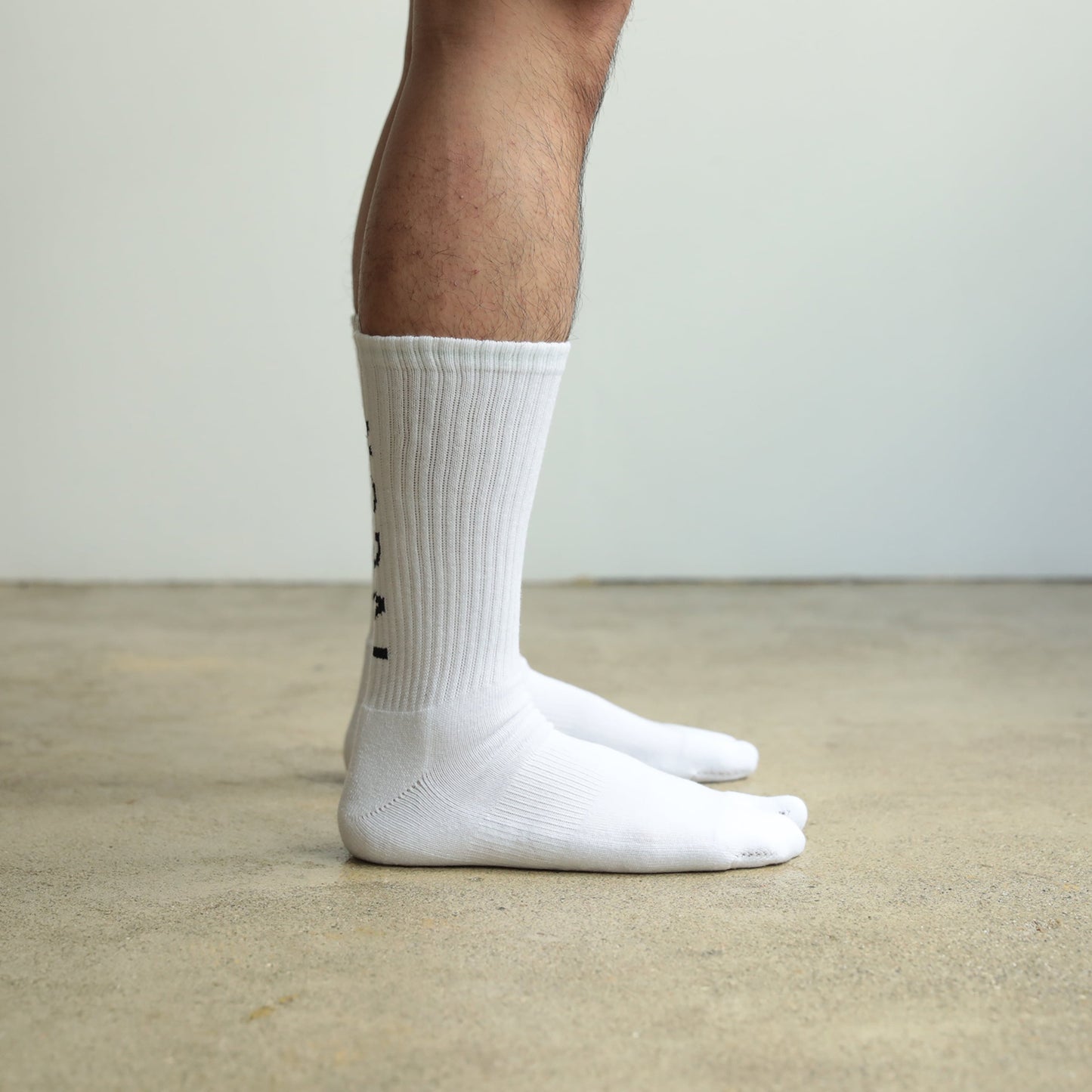 NODAL LOGO SOCKS - WHITE/BLACK