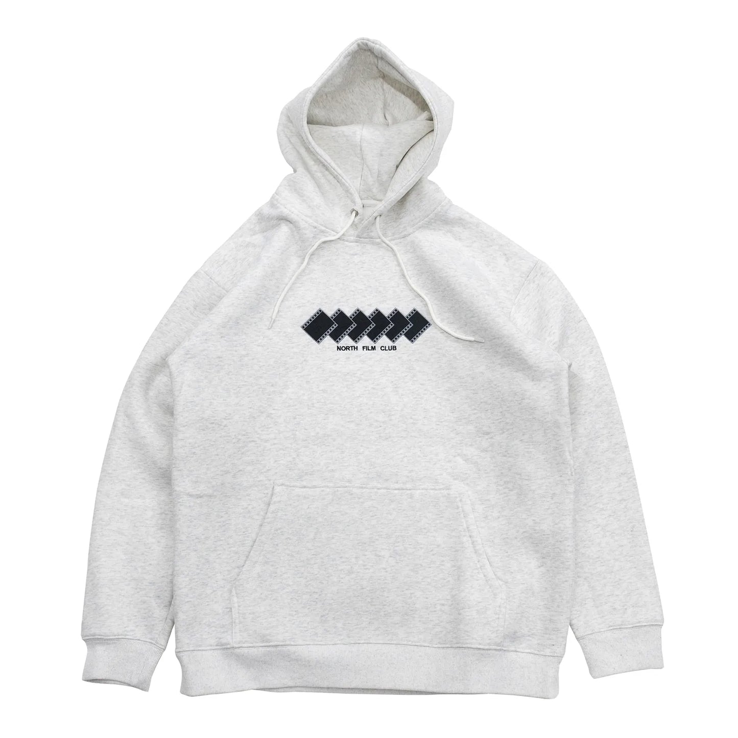 NORTH SKATE MAG(ノーススケートマグ)のフロントにデザインが刺繍で入る肉厚なパーカー「FILM CLUB HOODIE」のASHカラーの正面からの商品写真