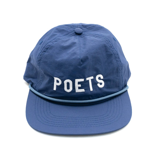 フロントに刺繍ロゴが入ったPOETS(ポエッツ)のナイロンキャップ「CAPPY CAP」のNAVYカラーの正面からの商品写真