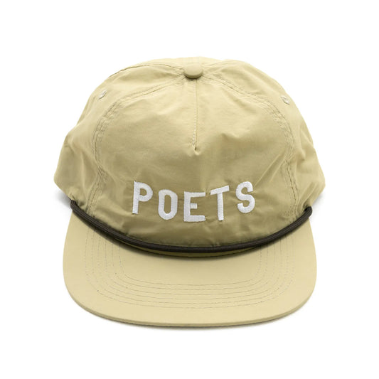 フロントに刺繍ロゴが入ったPOETS(ポエッツ)のナイロンキャップ「CAPPY CAP」のTANカラーの正面からの商品写真