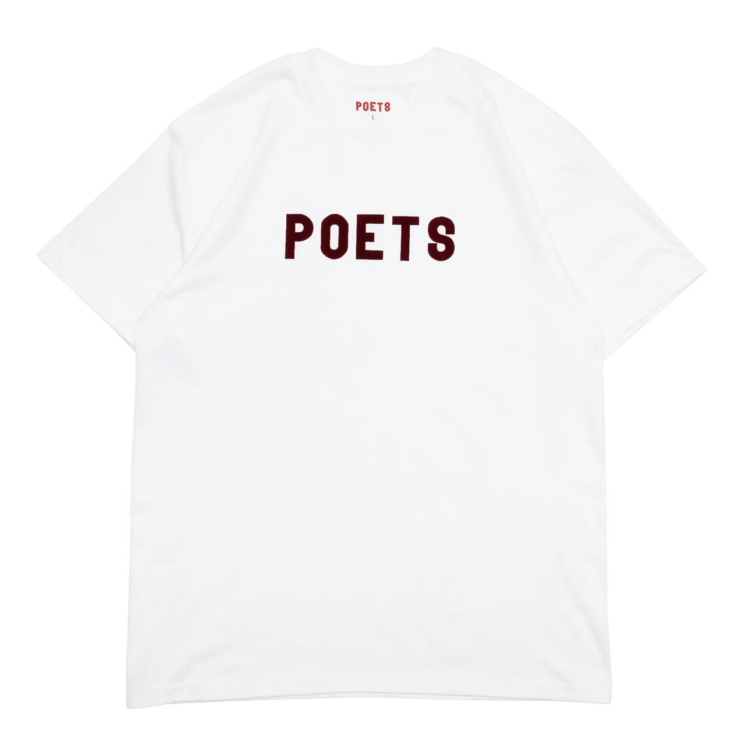 フロントにフェルト地のプリントデザインが入るPOETS(ポエッツ)のTシャツ「POETS OG POETS FLOCKED TEE」の「WHITE/BURGANDY」カラーの正面からの商品写真