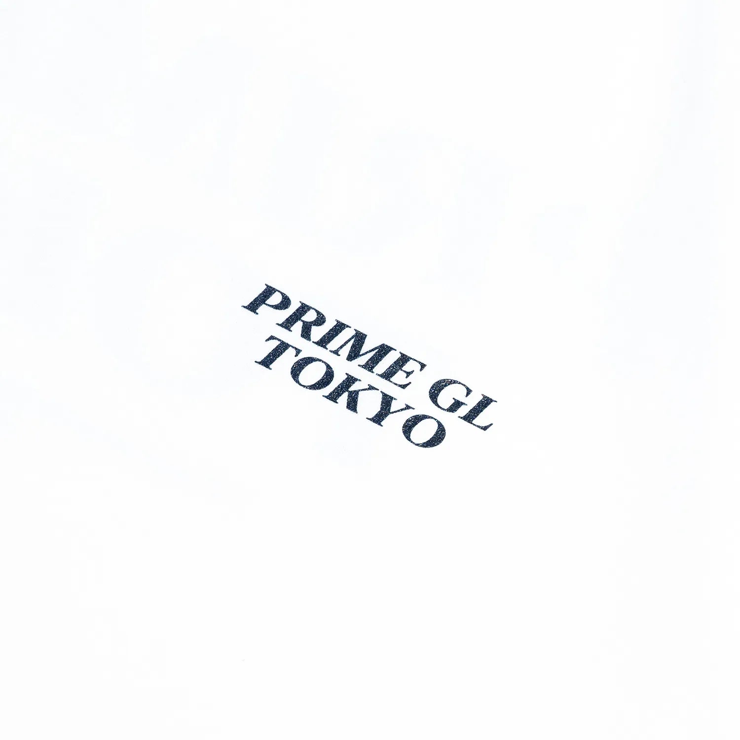 PrimeのTシャツ「SOUVENIER STAFF TEE」のWHITEカラーの正面デザインの写真