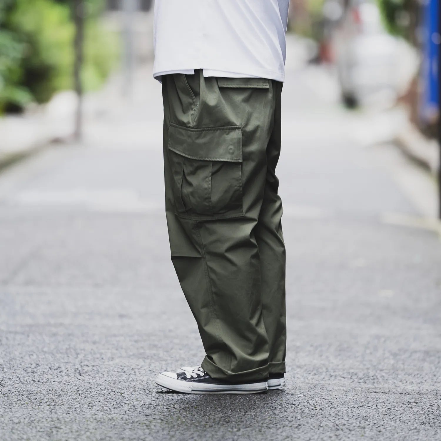 Primeのジャングルファティーグパンツ「VIETNAM JUNGLE FATIGUE PANTS MK-II」の側面からの着用写真