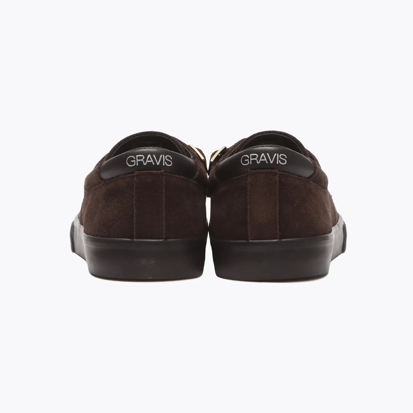 GRAVIS SKATEBOARDING(グラビススケートボーディング)のスエード素材のスケートボード・スケボーシューズ「REVERSE MONK STRAP」のBROWN/BLACKの背面からの商品写真