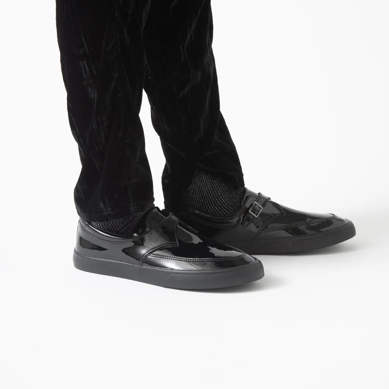 GRAVIS SKATEBOARDING REVERSE MONK STRAP - E.BLACK/BLACK