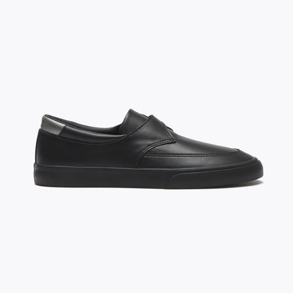 GRAVIS SKATEBOARDING(グラビススケートボーディング)のレザー素材のスケートボード・スケボーシューズ「REVERSE MONK STRAP LEATHER」のBLACK/BLACKの側面からの商品写真