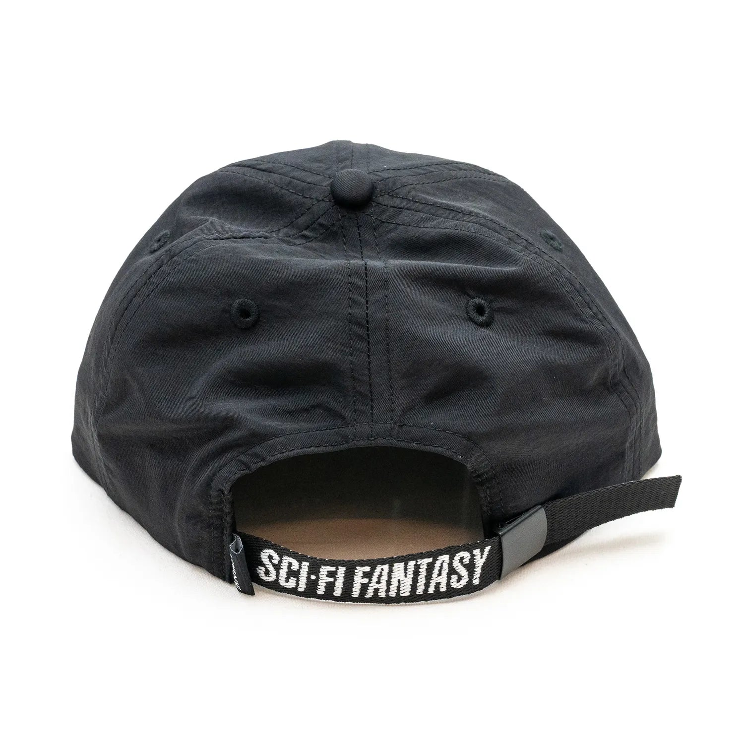 SCI-FI FANTASYのフロントにデザインがプリントされたナイロン製キャップ「EXTREME DESIGN HAT」のBLACKカラーの背面からの商品写真