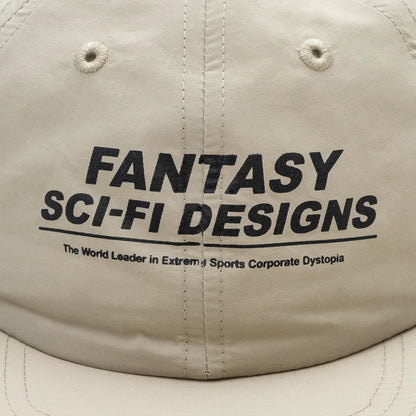 SCI-FI FANTASYのフロントにデザインがプリントされたナイロン製キャップ「EXTREME DESIGN HAT」のTANカラーの正面のデザイン写真