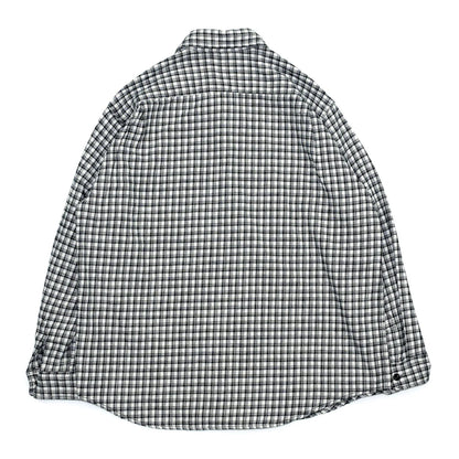 SUGER CANE(シュガーケーン)の細かい格子柄のワークシャツ「SMALL PLAID L/S WORK SHIRTS」の「OFF WHITEカラー」の背面からの商品写真