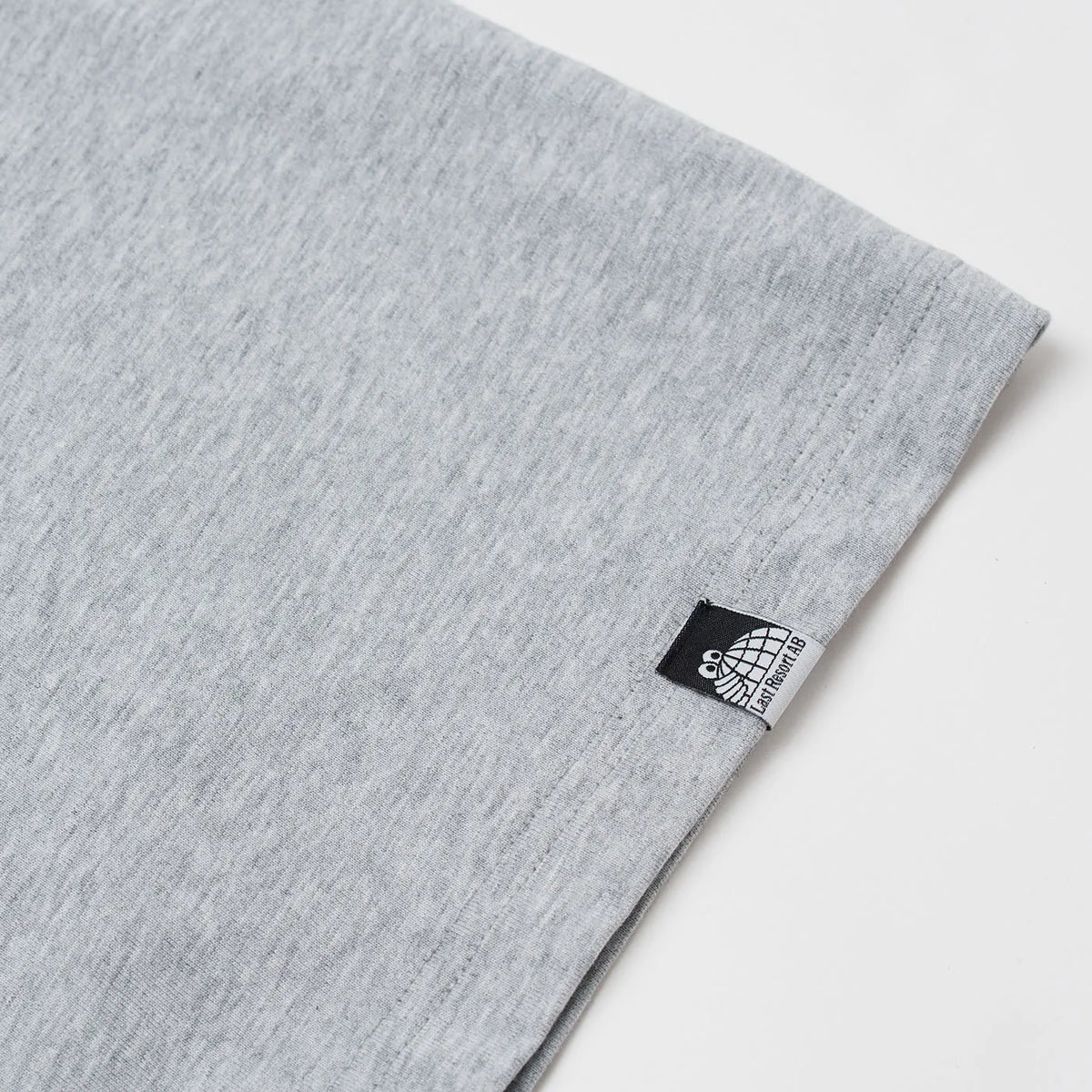 LAST RESORT / AB ATLAS MONOGRAM S/S TEE - WHITE/BLACK