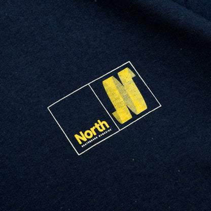 NORTH SKATE MAG N LOGO S/S TEE - NAVY