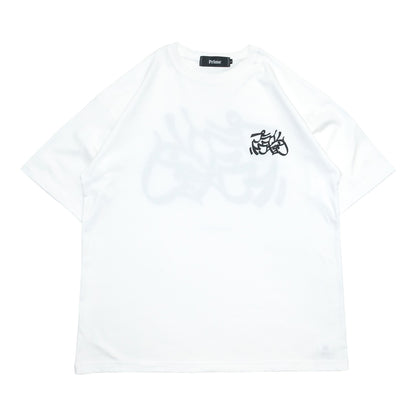 Prime 10周年記念の限定モデルのTシャツ「TAGGING LOGO」のWHITEカラーの正面からの商品写真