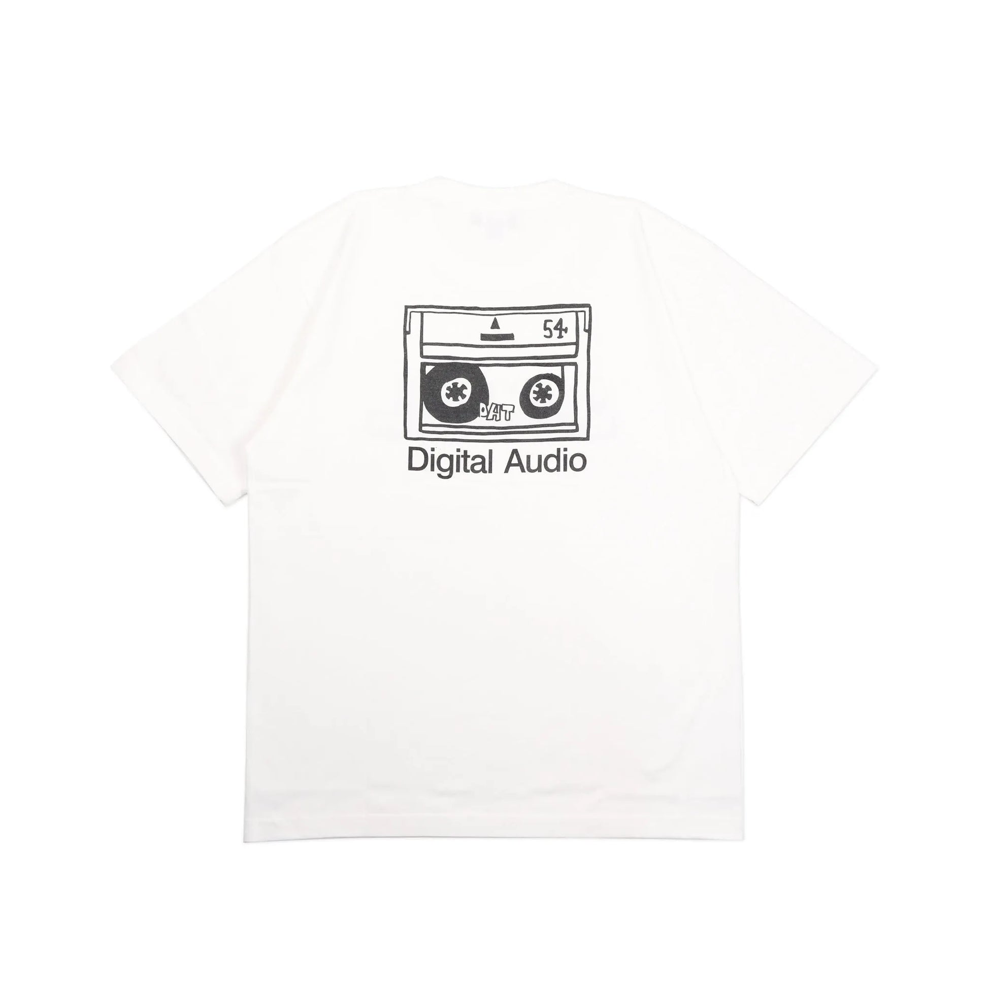 スチャダラパーのANI（アニ）氏とナオヒロック（IIIIINOUT）による「SAMUEL」の定番グラフィックのTシャツ「DAT TEE」のWHITEカラーの背面からの商品写真