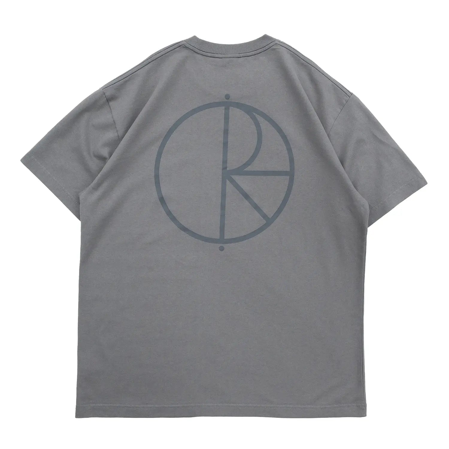 POLAR SKATE CO(ポーラー)の背面にSTROKE LOGOがプリントされた定番Tシャツ「CONTRAST FILL LOGO TEE」のGREYカラーの背面からの商品写真
