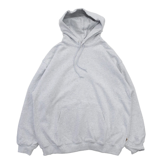TRIBE WEAR(トライブウェア)の肉厚なフーディー｜パーカー「BASIC HOODIE」のGREYカラーの正面からの商品写真
