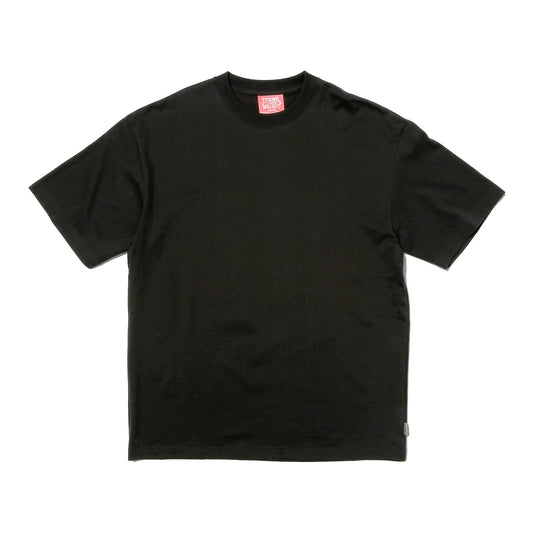 TRIBE WEAR(トライブウェア)のヘビーオンスのTシャツ「BASIC S/S TEE」のBLACKカラーの正面からの商品写真
