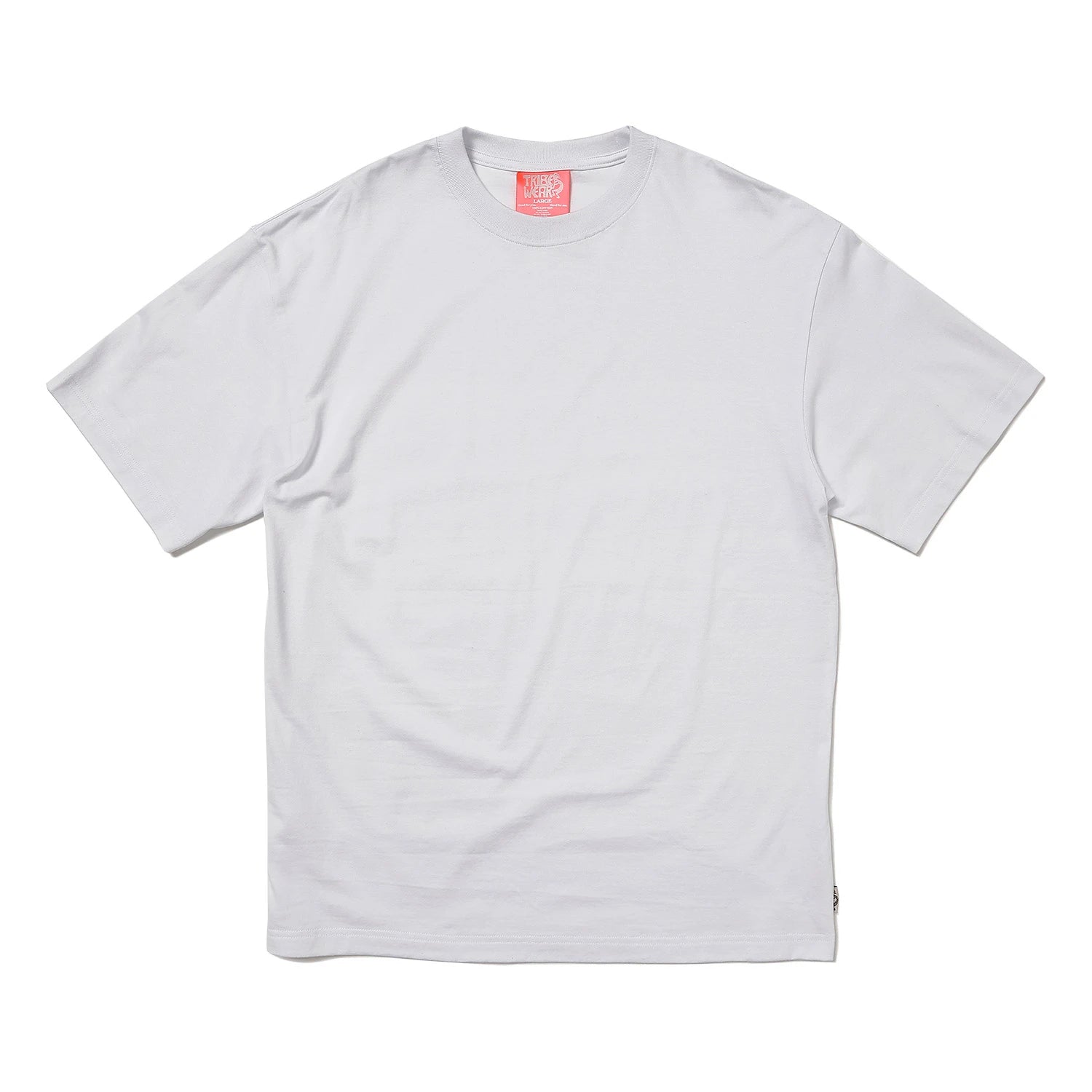 TRIBE WEAR(トライブウェア)のヘビーオンスのTシャツ「BASIC S/S TEE」のWHITEカラーの正面からの商品写真