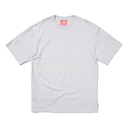 TRIBE WEAR(トライブウェア)のヘビーオンスのTシャツ「BASIC S/S TEE」のWHITEカラーの正面からの商品写真
