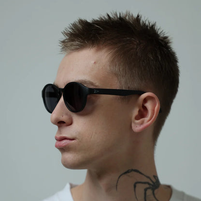 TYMER EYEWEAR PABLO - MATT BLACK/PHOTOCHROMIC GREY（TY103-MBK-PGY）