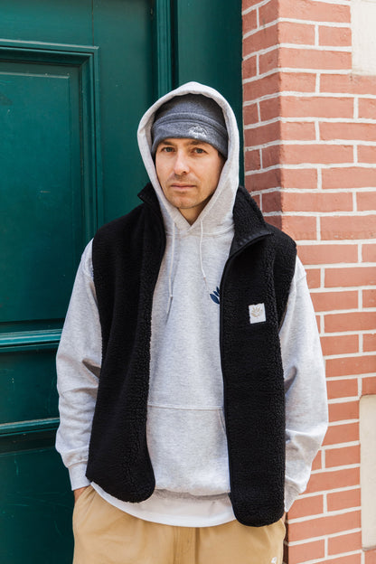 MAGENTA NORTE SHERPA VEST - BLACK