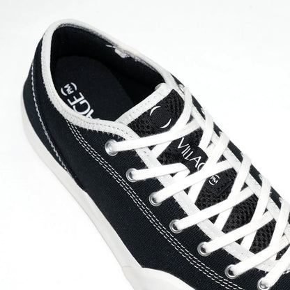 VILLAGE 1:30 PM - BLACK/WHISPER WHITE