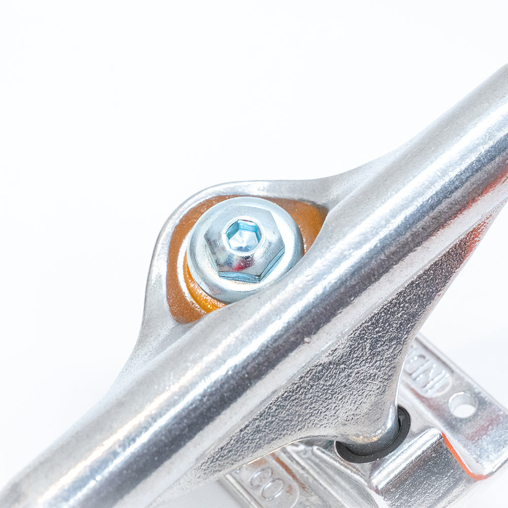 INDEPENDENT TRUCKS FORGED HOLLOW SILVER - 139 MID
