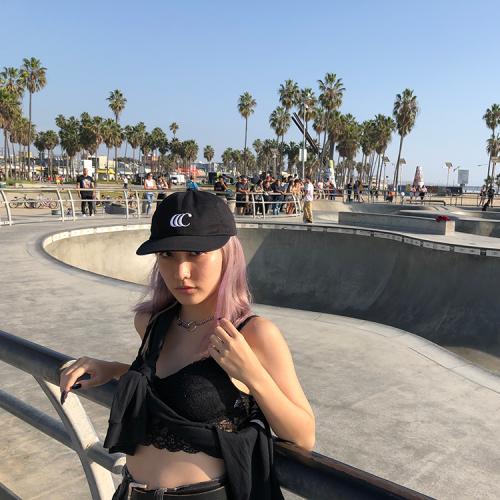 CLUMSY PICTURES CCC EMB CAP - NEON CORAL