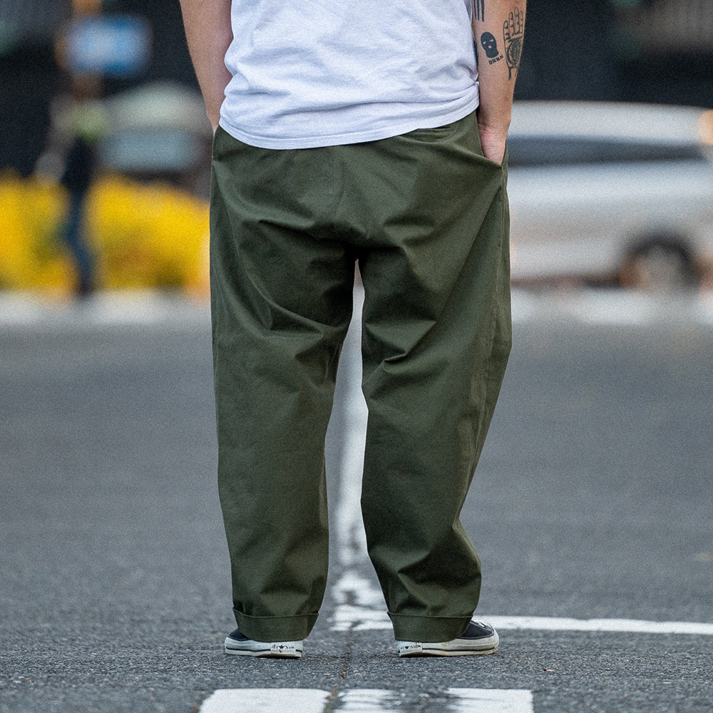 clumsy. Pictures パンツ VINTAGE 2 PLEATS CHINO - DEEP OLIVE