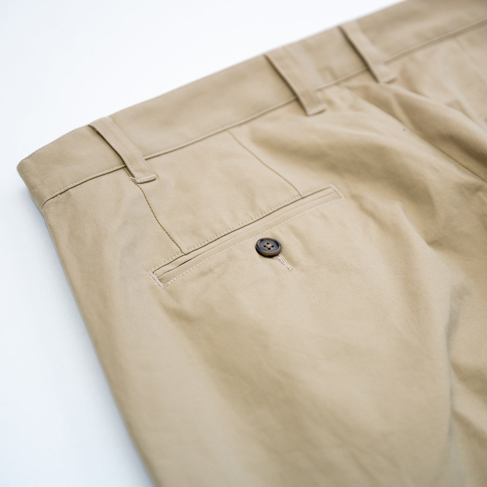 CLUMSY PICTURES VINTAGE 2 PLEATS CHINO - BEIGE